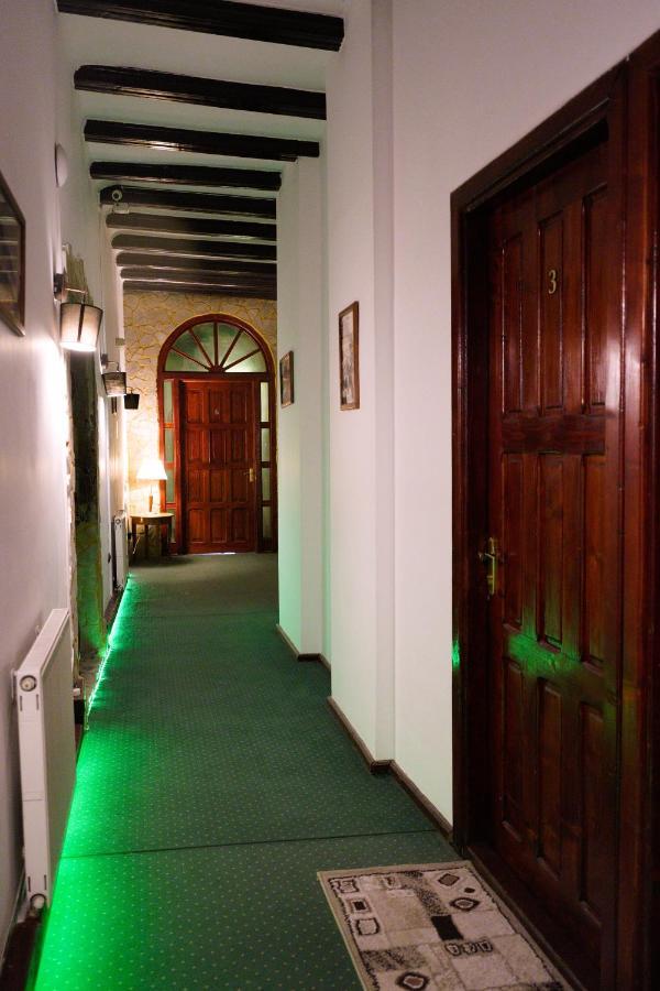 Pensiunea Noemi Brasov Exterior photo